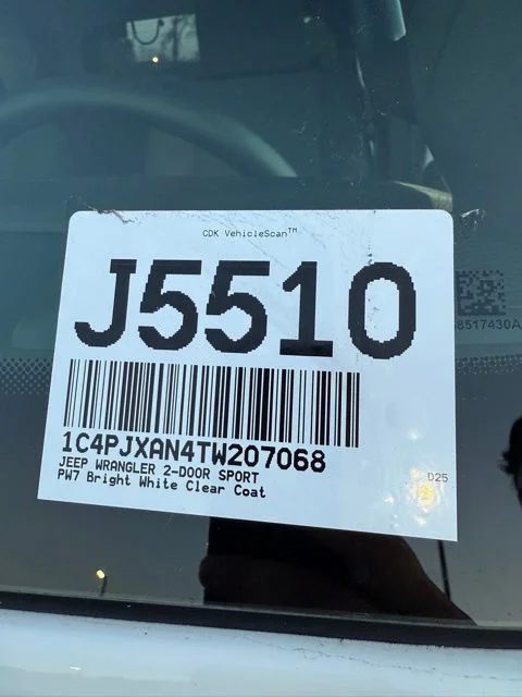 New 2026 Bright White Clear-Coat Exterior Paint Jeep Sport image 28