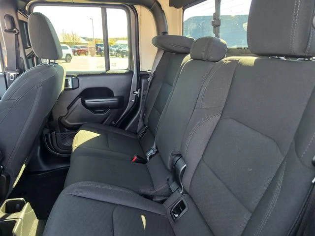 Used 2023 Gray Jeep Sport S image 11