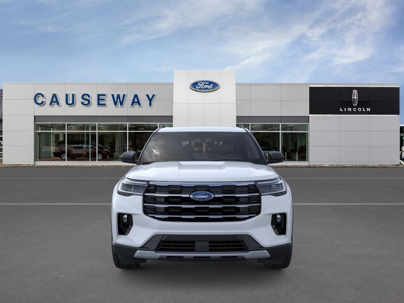New 2026 Space White Metallic Ford Active image 6