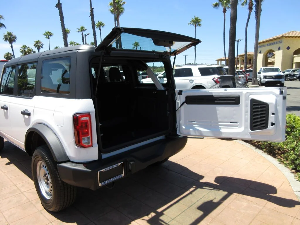 2025 Ford Bronco 4-Door Base - Photo 25