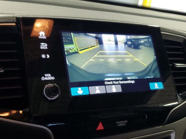 Used 2020 Black Honda EX-L image 23