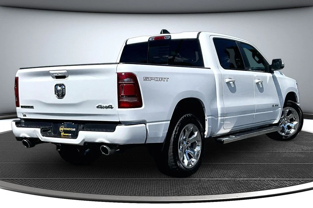 Certified Used 2022 White Ram Big Horn/Lone Star image 6