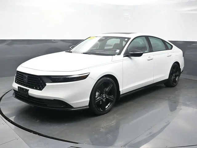 Used 2024 Black Honda Sport-L image 3
