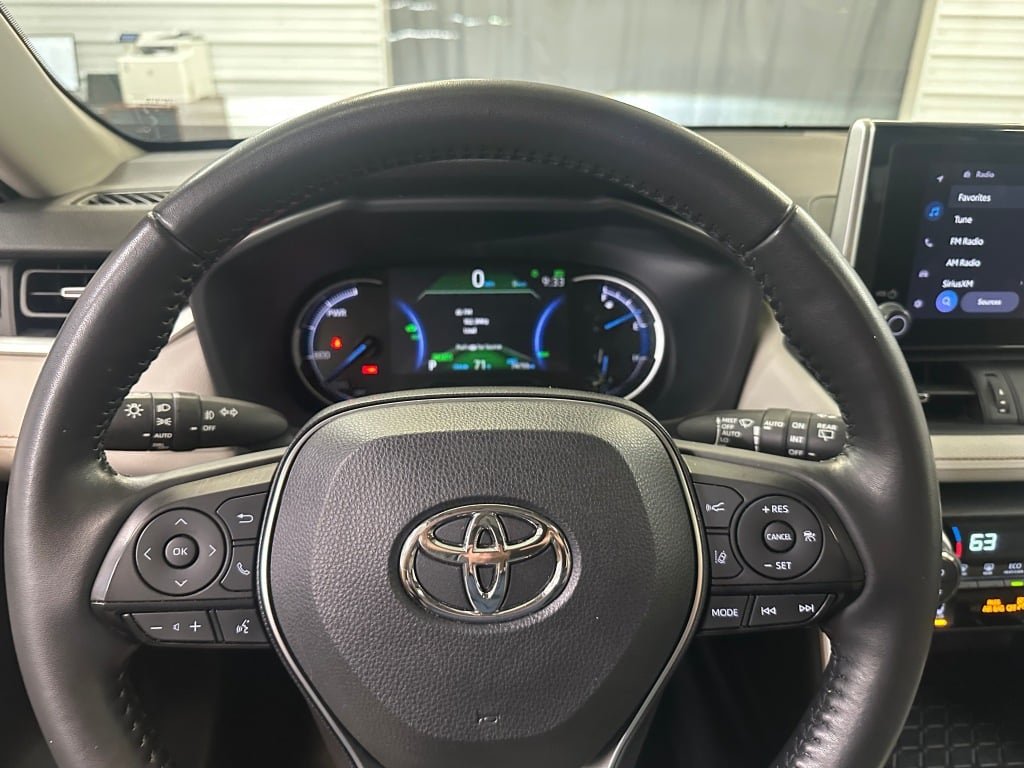 2023 Toyota RAV4 XLE Premium - Photo 7