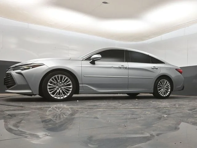 Used 2019 Silver Toyota Limited image 19