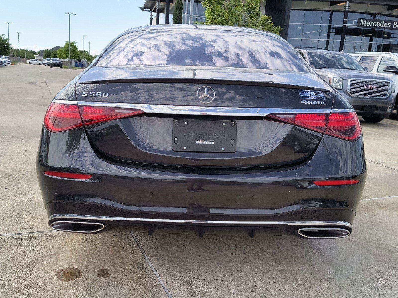 Used 2024 Graphite Grey Metallic Mercedes-Benz S 580 image 5