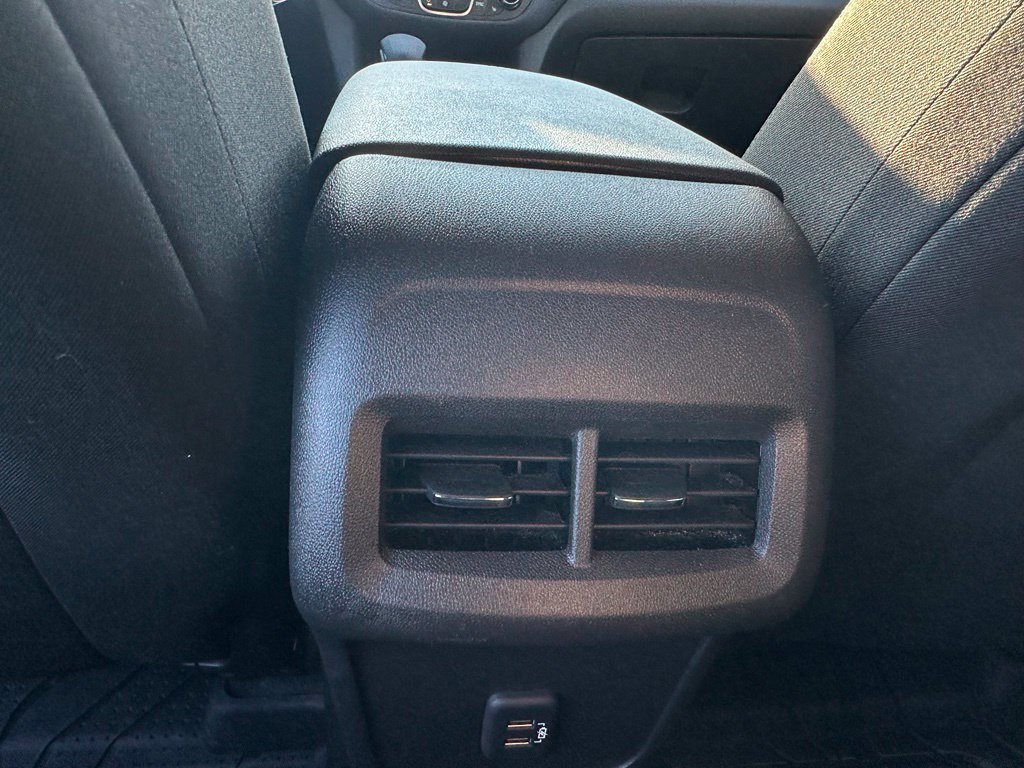 2024 Chevrolet Equinox LT - Photo 32
