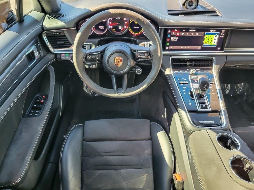 2022 PORSCHE PANAMERA - Image 11