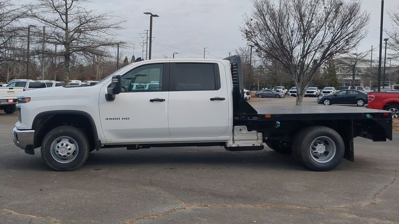 2025 Chevrolet Silverado 3500 HD Work Truck - Photo 5