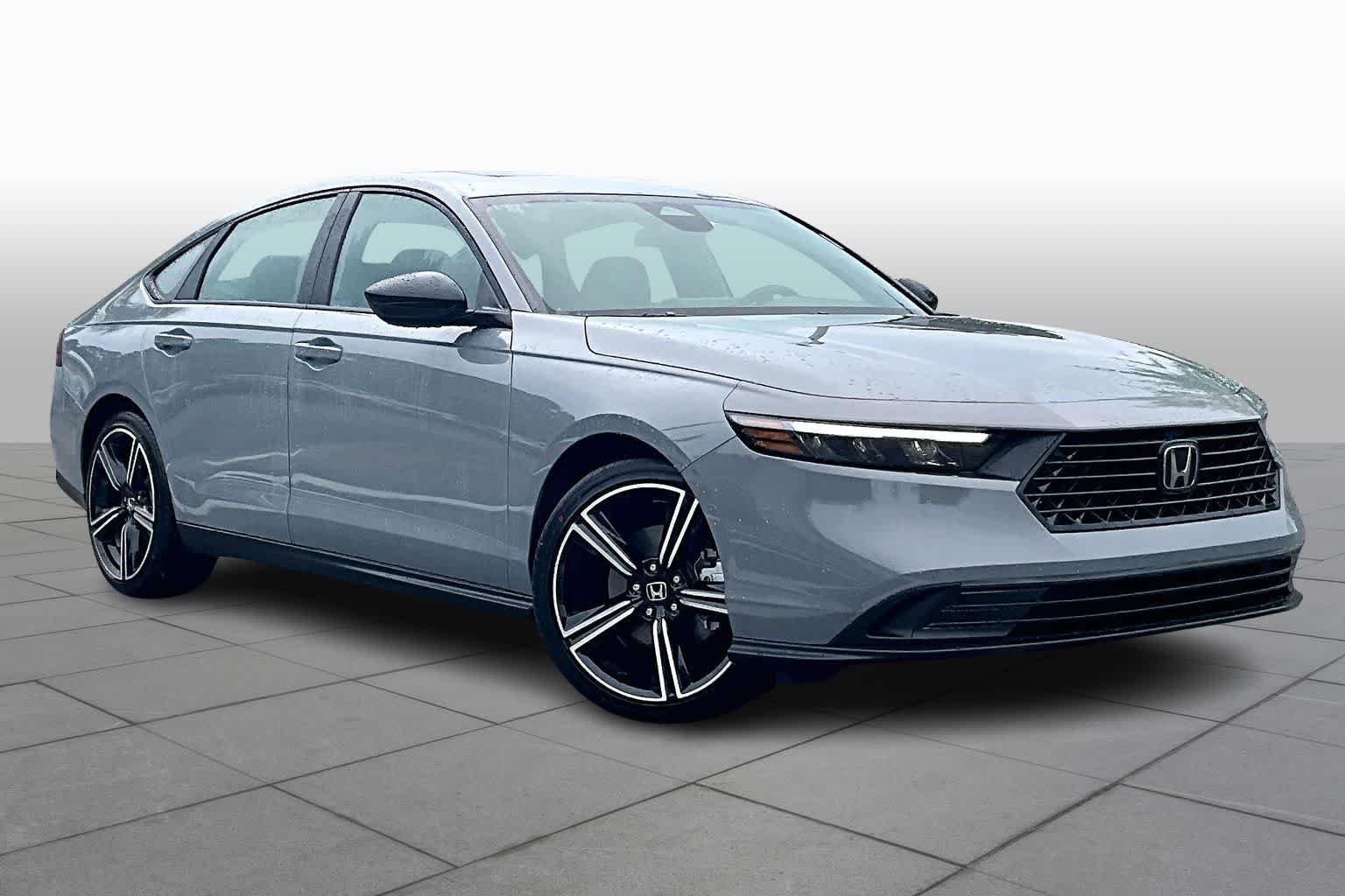 New 2026 Urban Gray Pearl Honda Sport image 2