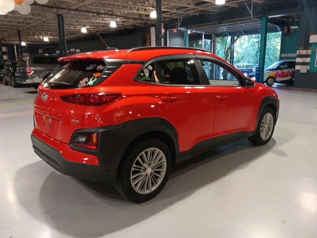 Used 2020 Sunset Orange Hyundai SEL image 6