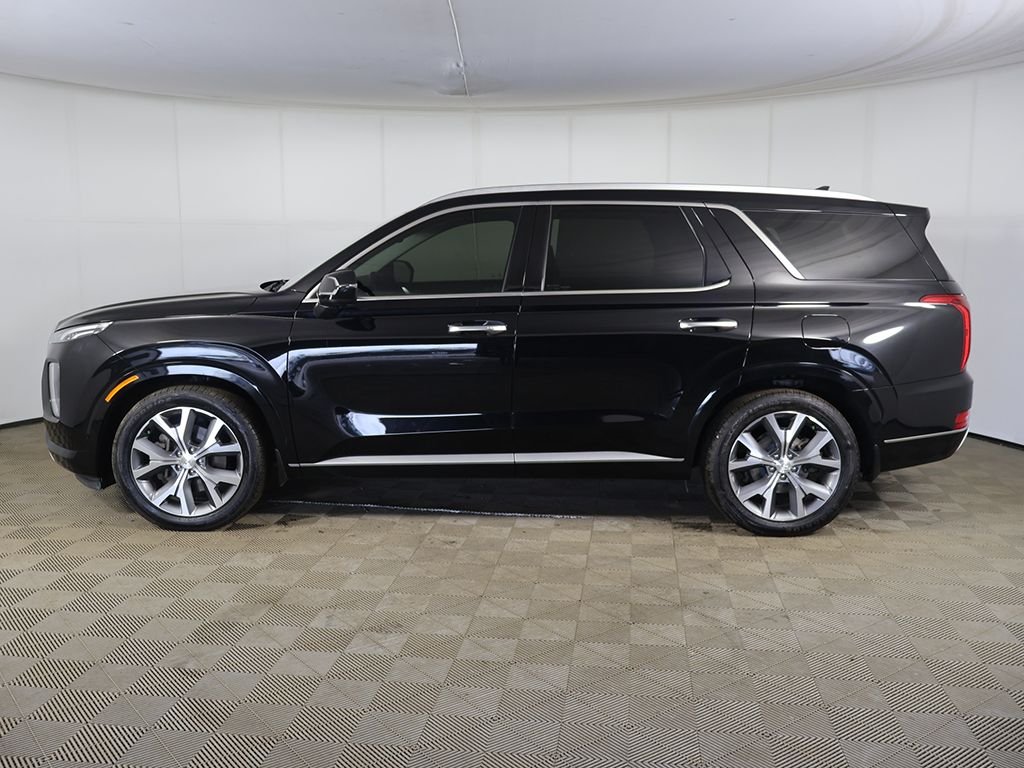 Used 2021 Black Hyundai Limited image 20