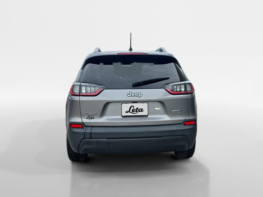Used 2019 Billet Silver Metallic Jeep Latitude image 5