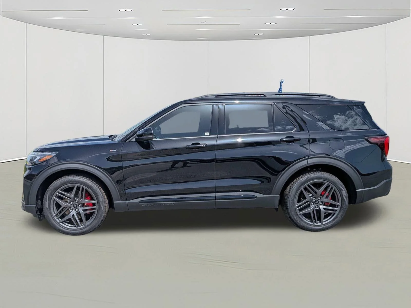 New 2026 Agate Black Metallic Ford ST-Line image 11