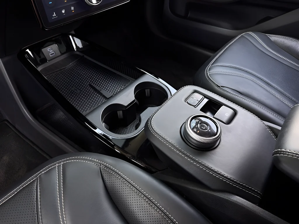 Used 2024 Gray Ford Premium image 12