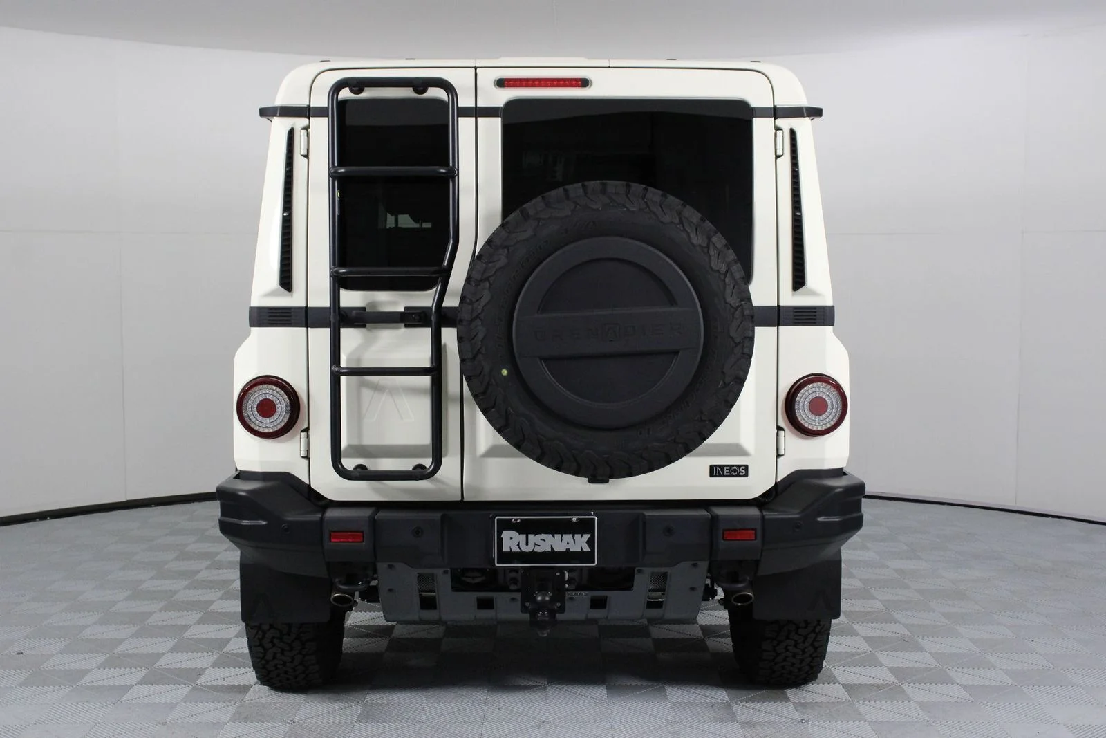 Certified Used 2025 Scottish White INEOS Fieldmaster Edition image 5