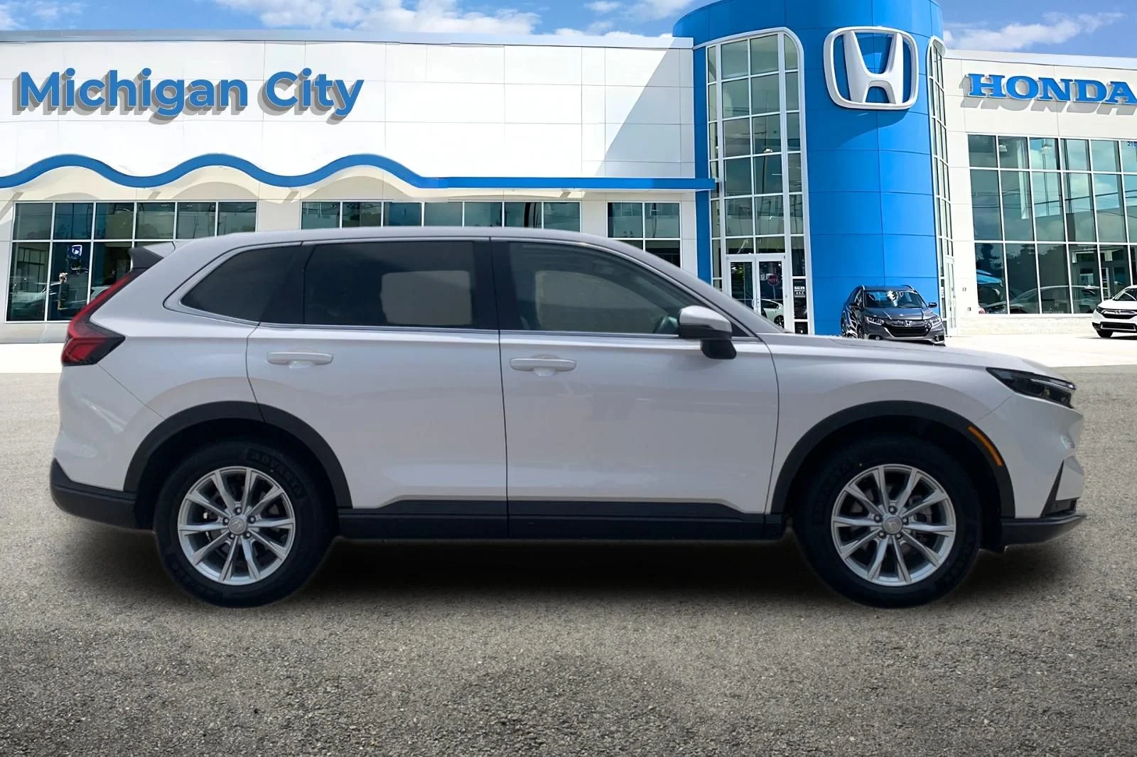 Used 2024 White Honda EX-L image 6