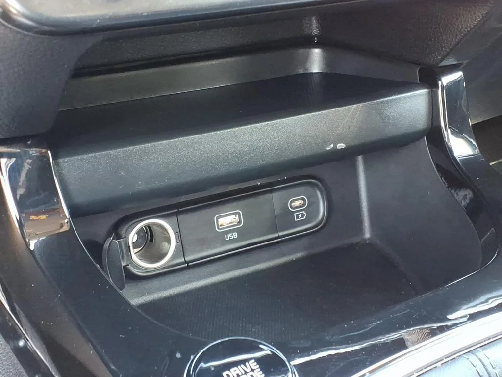 Certified Used 2024 Blue Kia S image 20