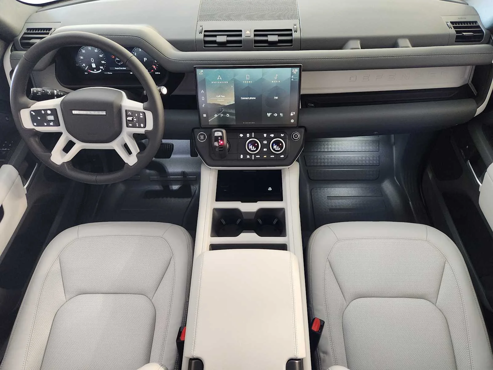2026 Land Rover Defender X-Dynamic SE - Photo 6