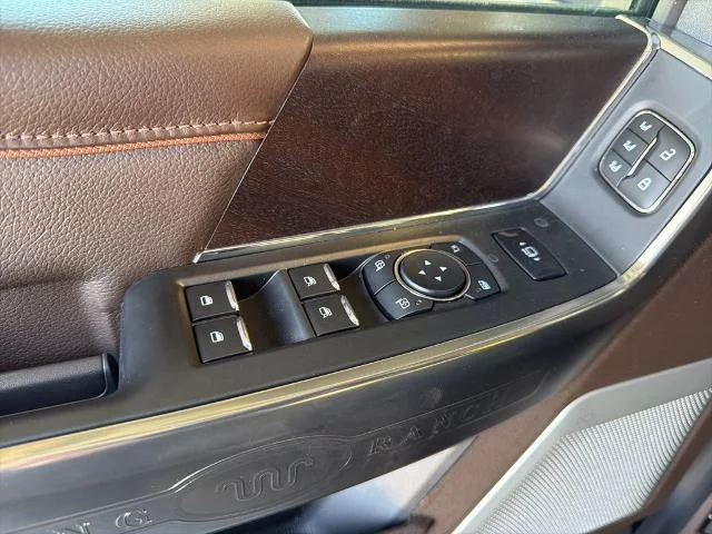 New 2026 Glacier Gray Metallic Tri-Coat Ford F-250® King Ranch® image 65