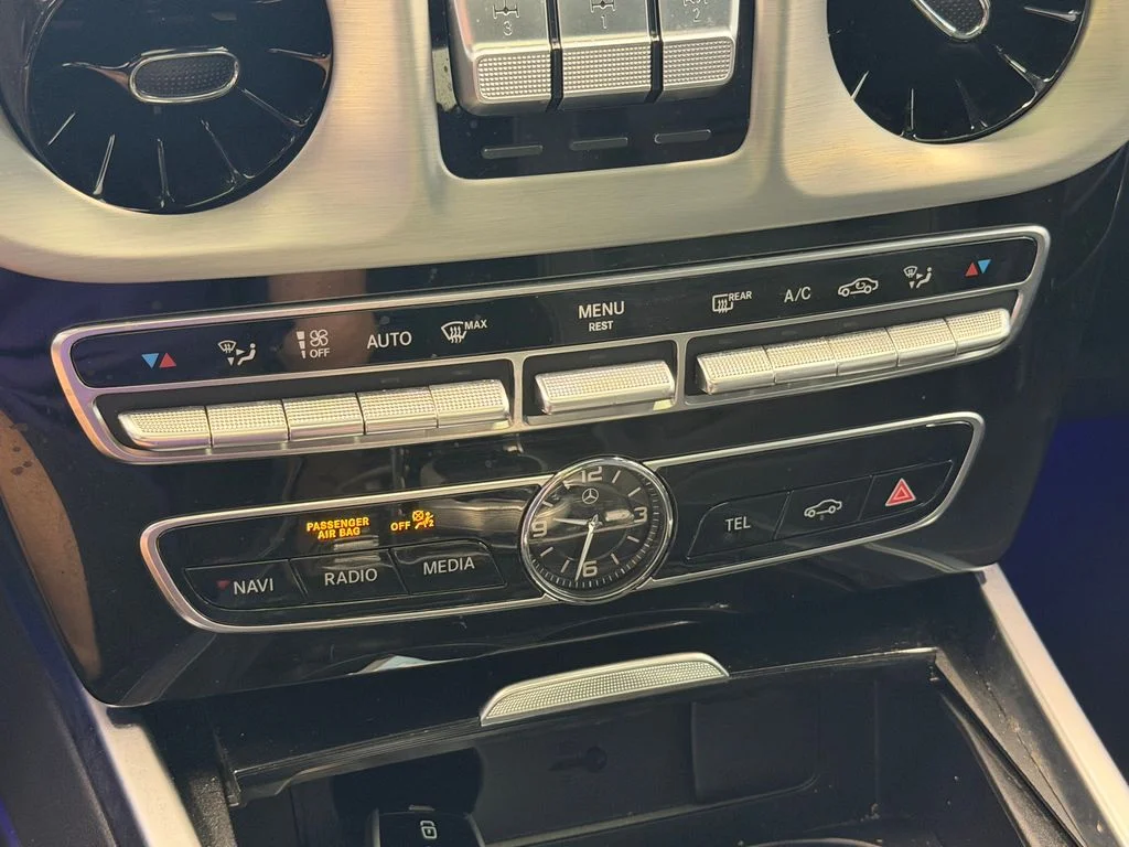 Used 2021  Mercedes-Benz G 550 image 29