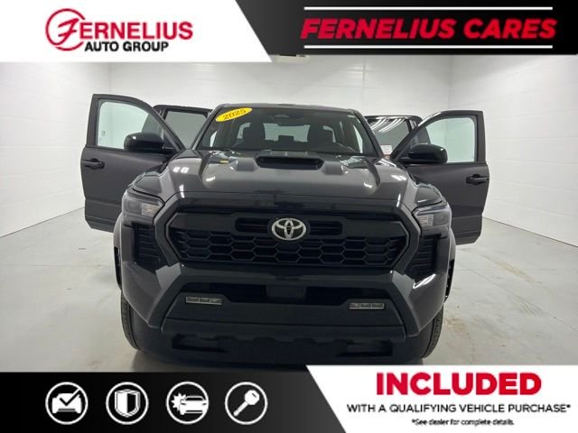 2025 Toyota Tacoma TRD Sport - Photo 11