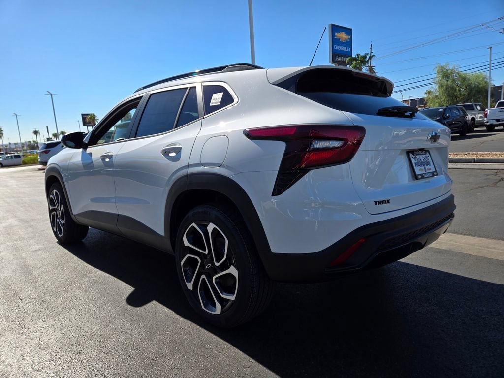 2026 Chevrolet Trax RS - Photo 3