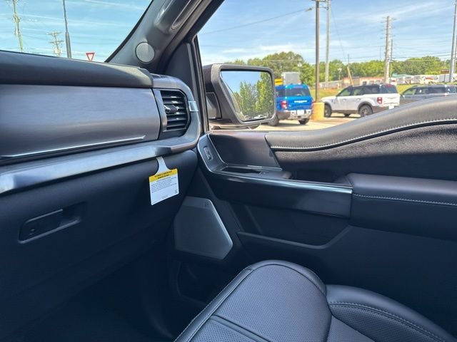 New 2026 Agate Black Metallic Ford Platinum image 32