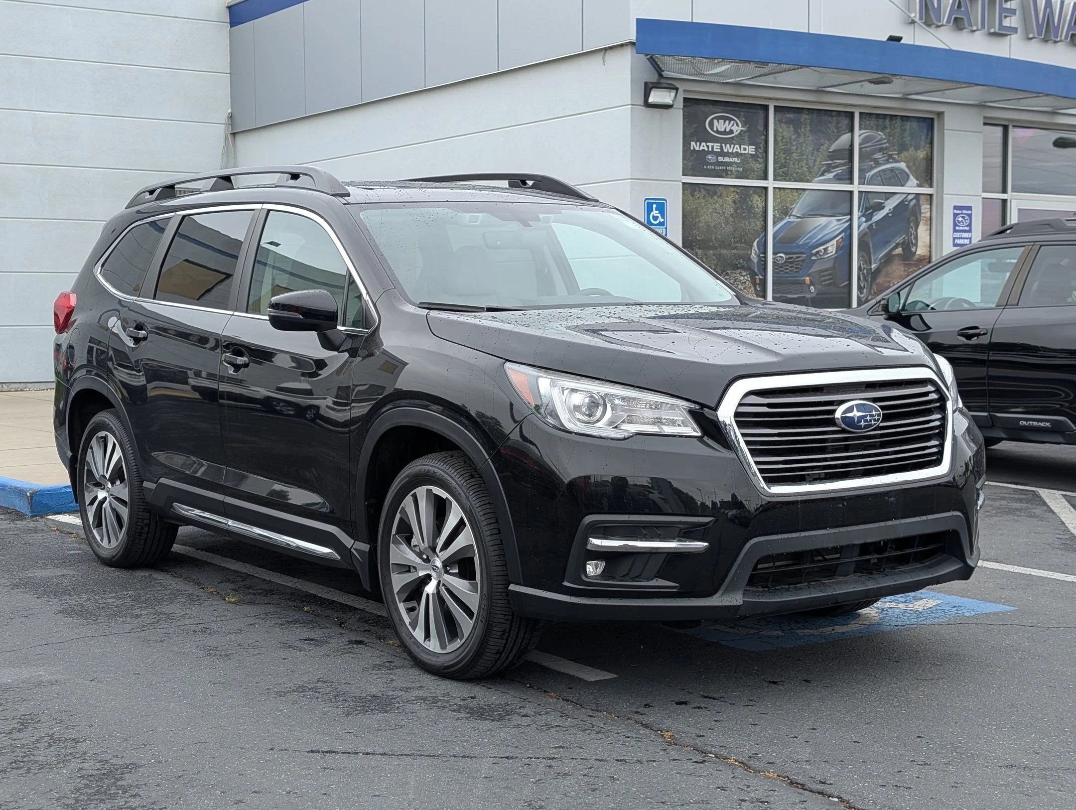 2022 Subaru Ascent Limited 7 Passenger's photo