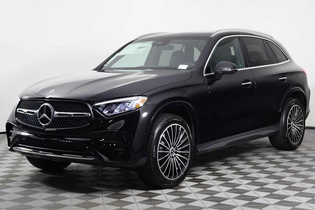 New 2026 Black Mercedes-Benz GLC 300 image 11