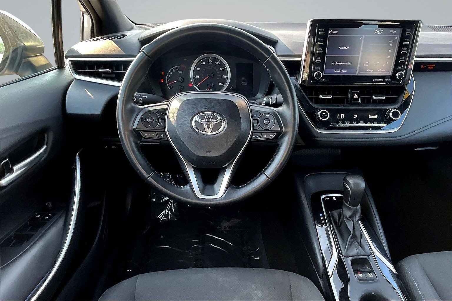 Used 2021 Silver Toyota SE image 7
