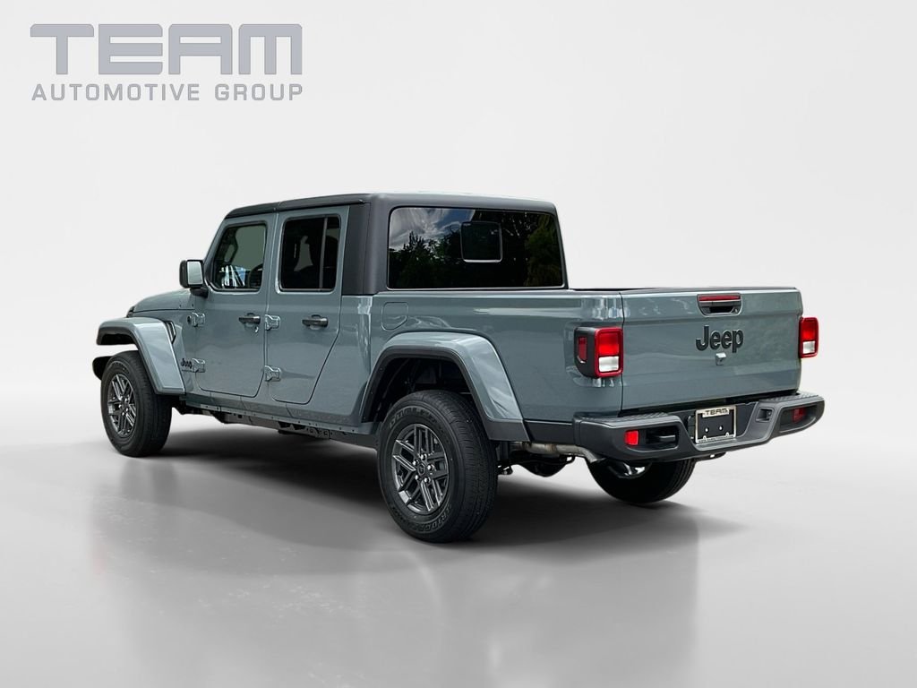 New 2025 Anvil Clear-Coat Exterior Paint Jeep Sport S image 5