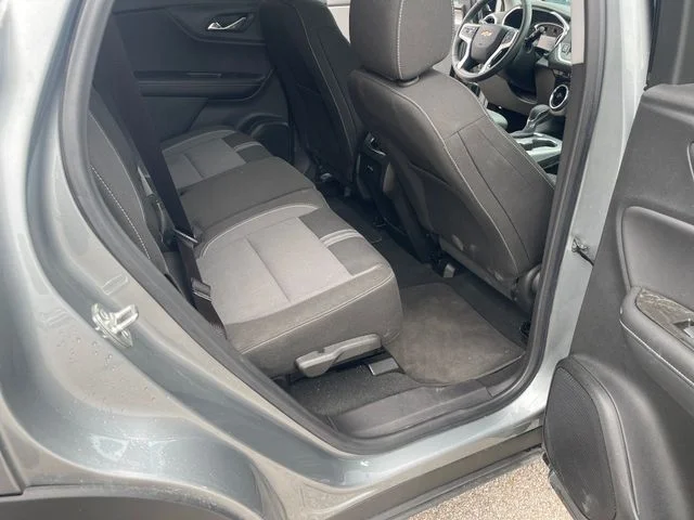 Used 2025 Gray Chevrolet LT image 29