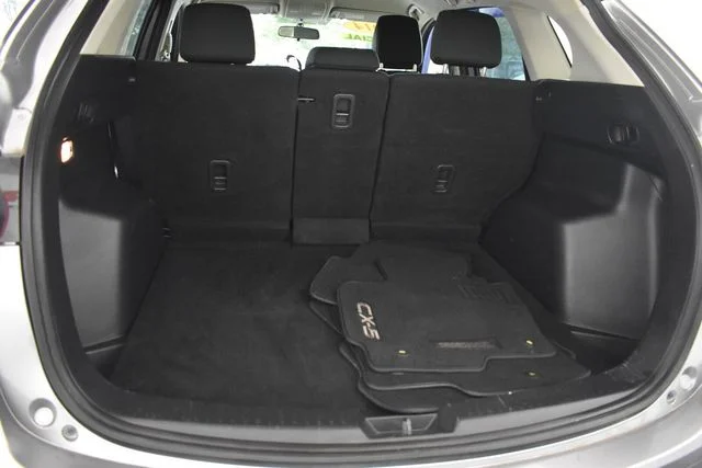 Used 2014 Silver Mazda Touring image 17