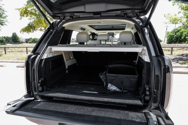 New 2026  Land Rover SE image 62
