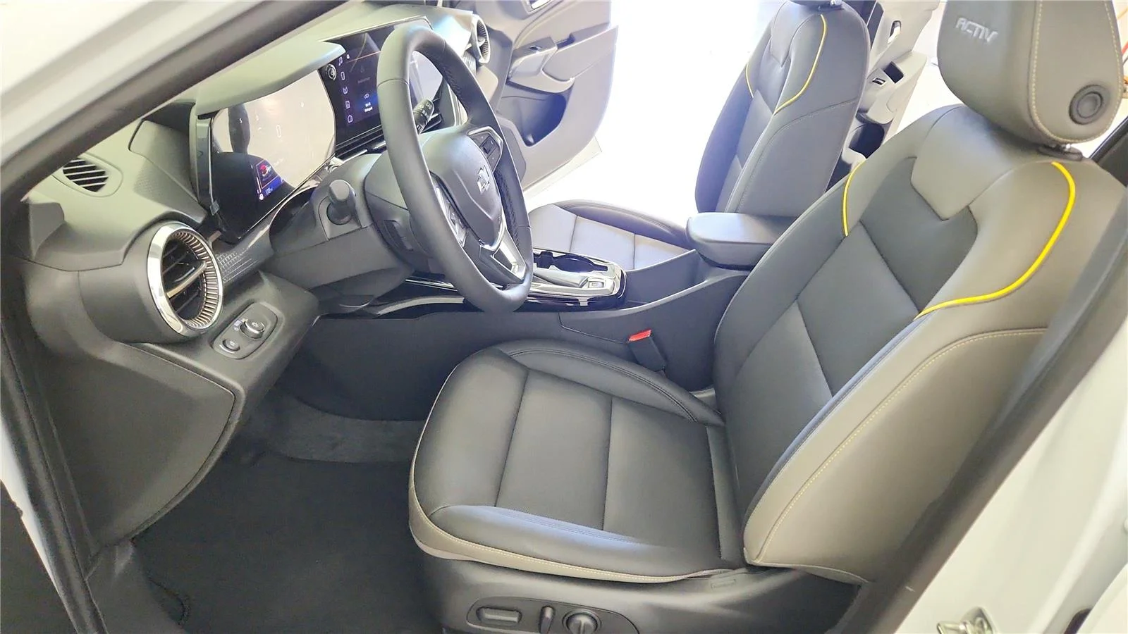 2026 Chevrolet Trax Activ - Photo 23