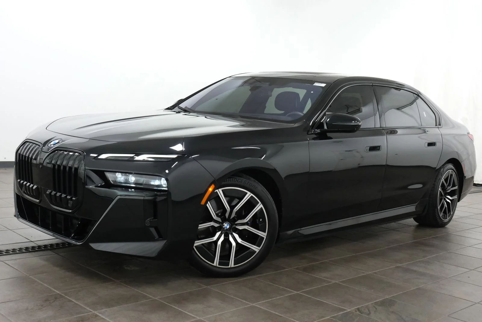 2023 BMW i7