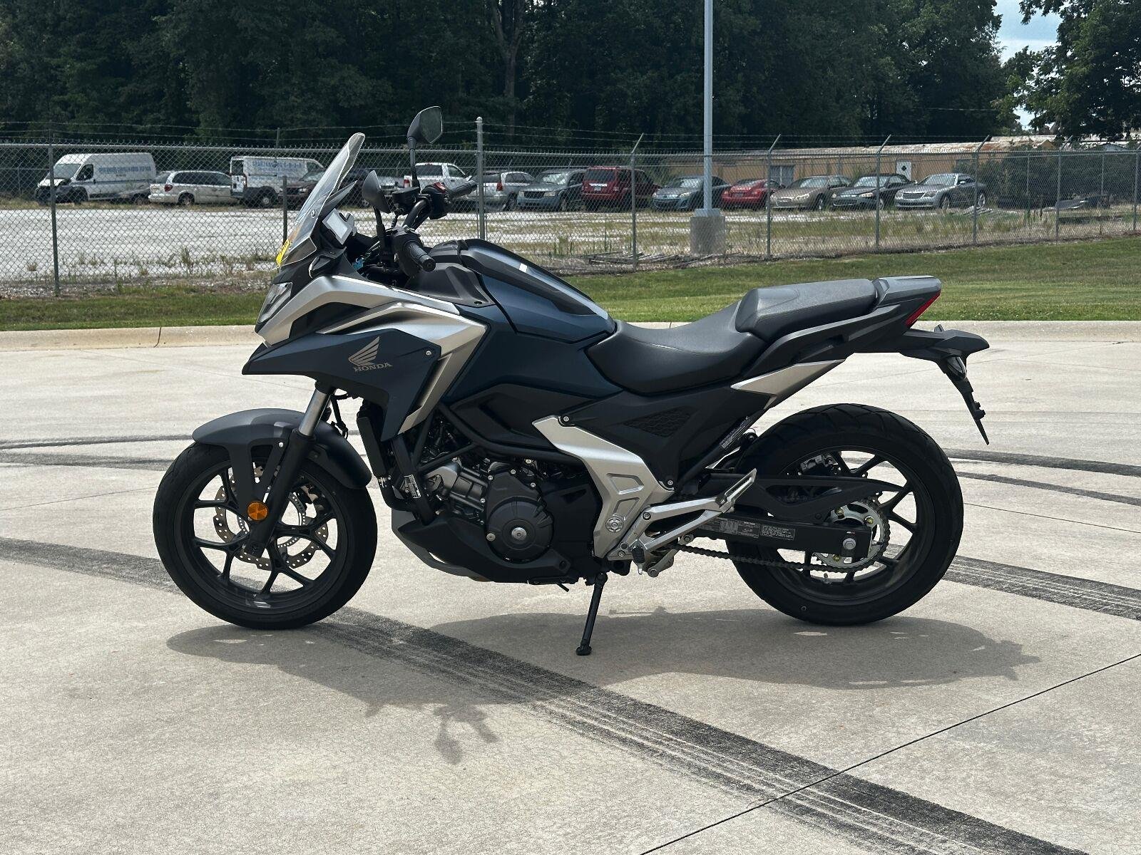 Used 2024 BLUE Honda NC750XX image 11