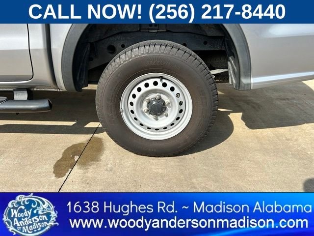 Used 2021 Iconic Silver Metallic Ford XL image 7