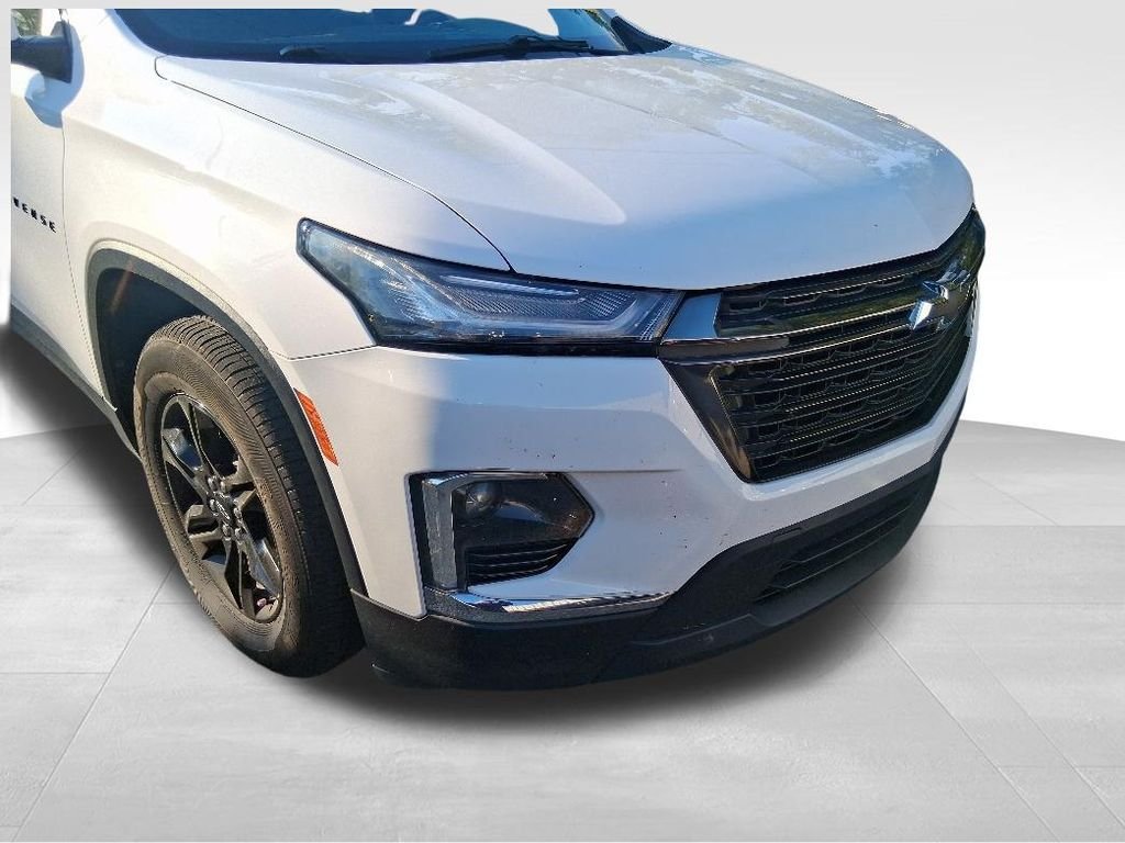 Used 2022 White Chevrolet LT image 7