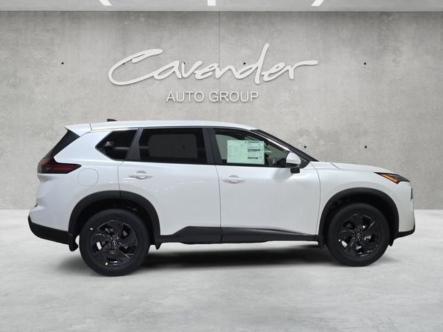 New 2026 Everest White Pearl TriCoat Nissan SV image 17