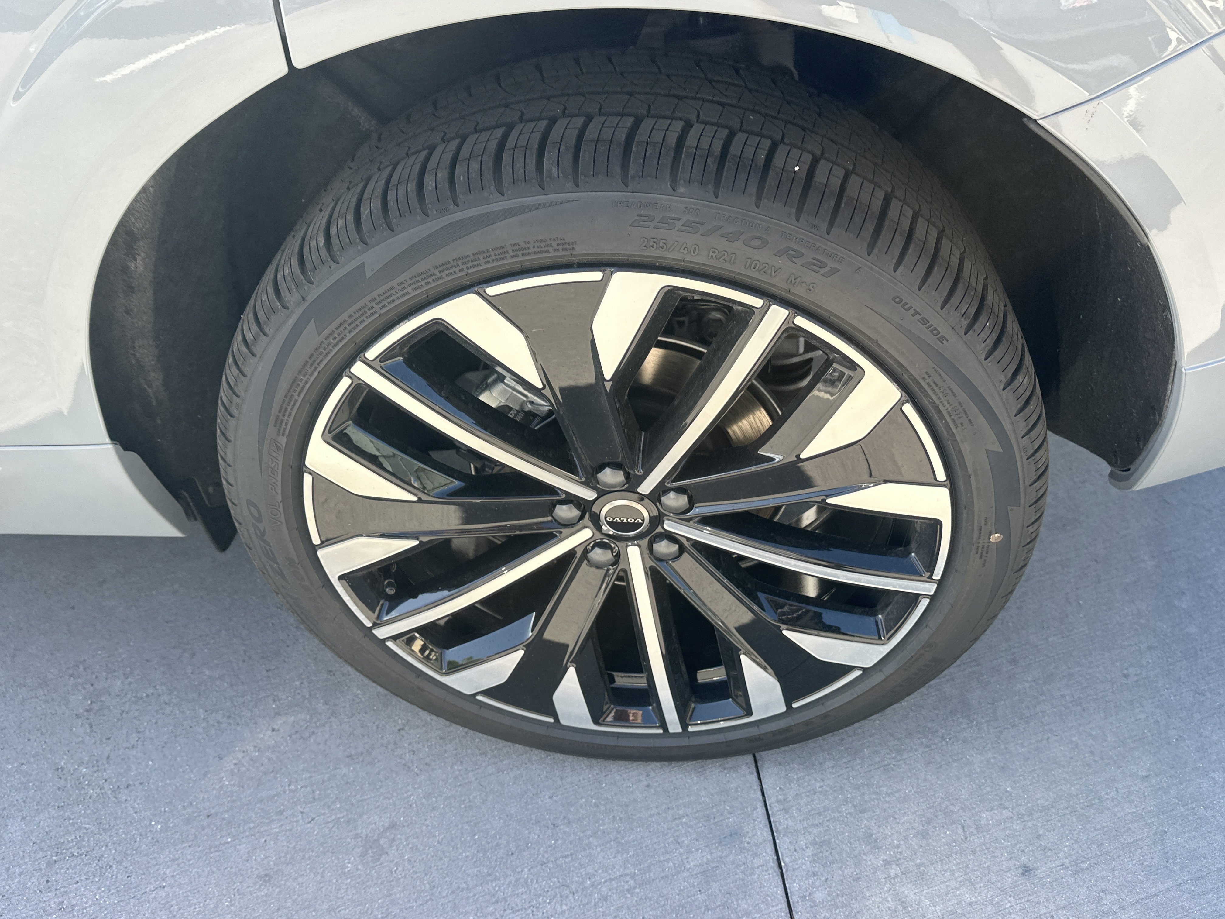 New 2026  Volvo Ultra image 11
