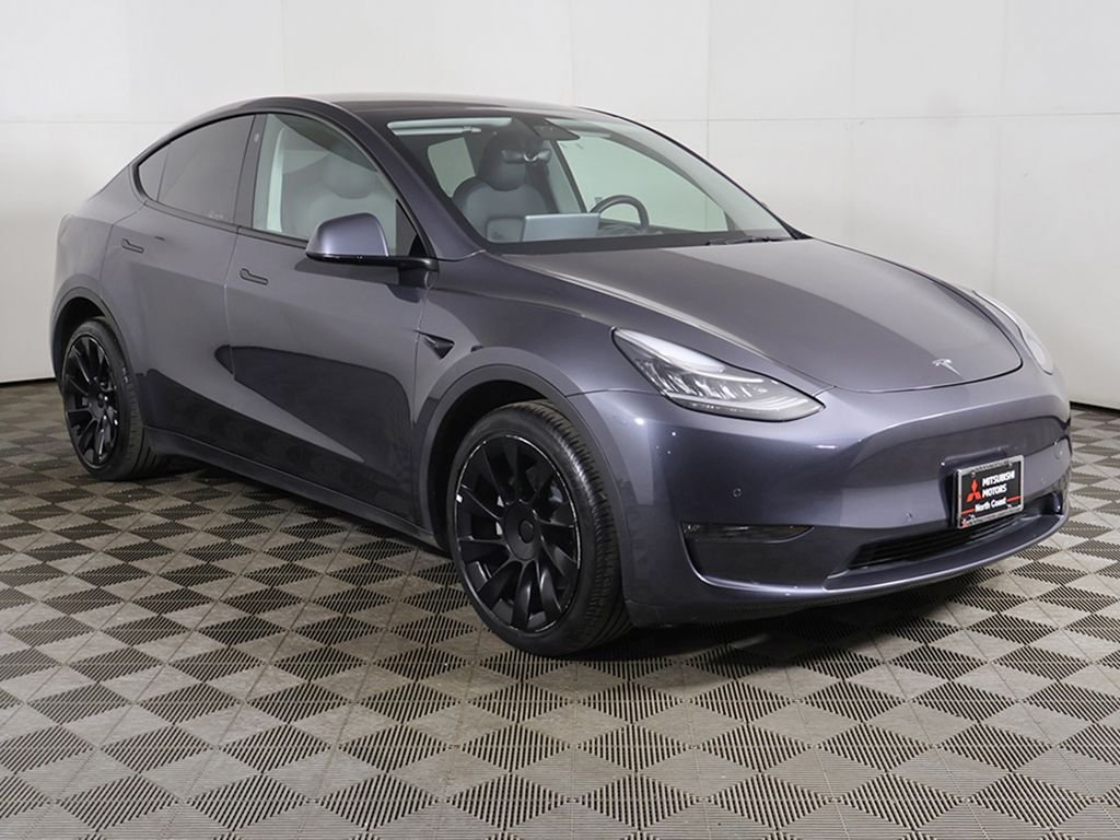 Used 2022 Tesla Model Y Long Range with VIN 7SAYGDEE7NF455191 for sale in Parma, OH