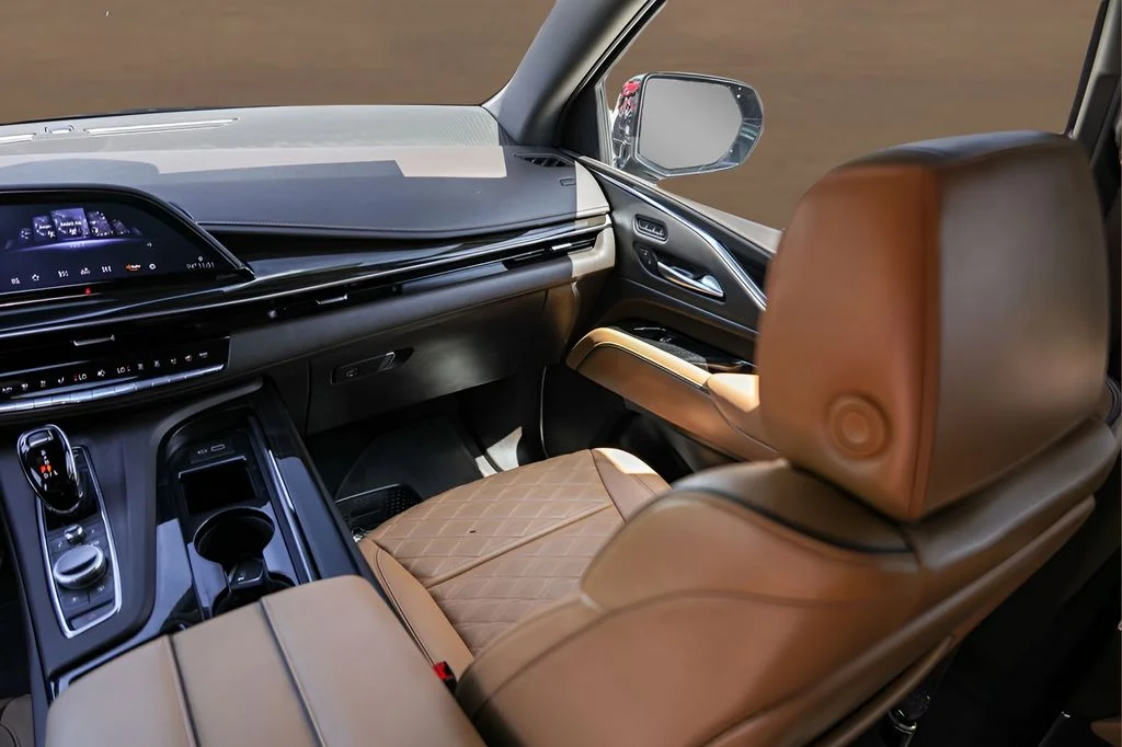 Used 2023 Blue Cadillac Premium Luxury image 28