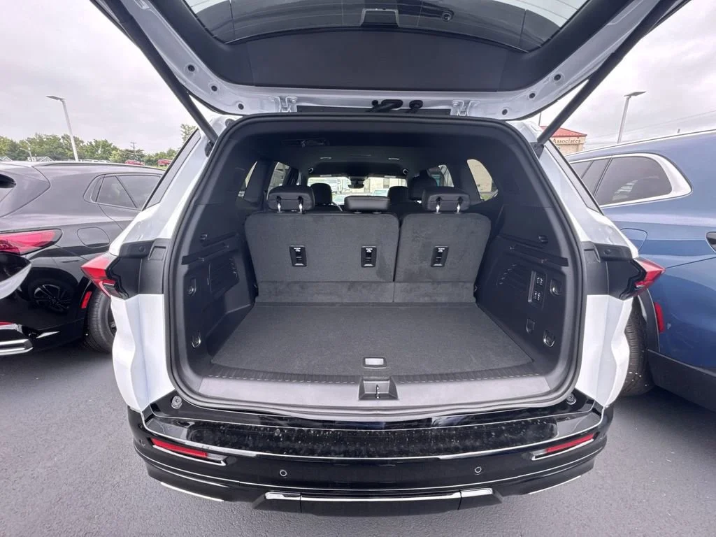 2026 Buick Enclave Sport Touring - Photo 30