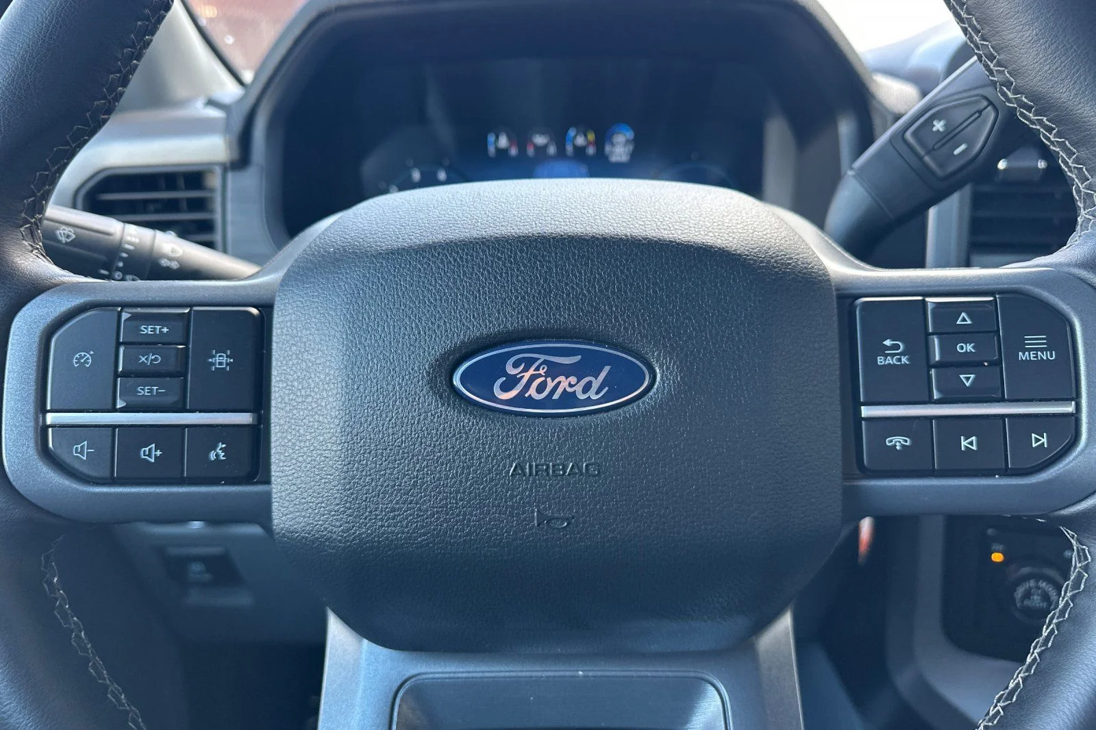 2024 Ford F-150 XLT - Photo 21