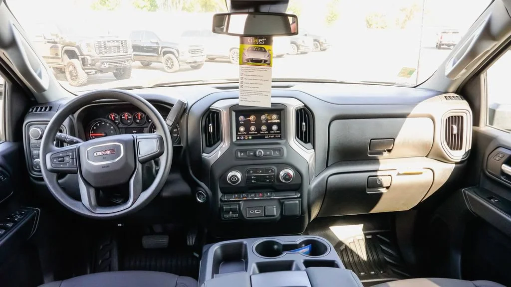 2026 GMC Sierra 2500HD Pro - Photo 13