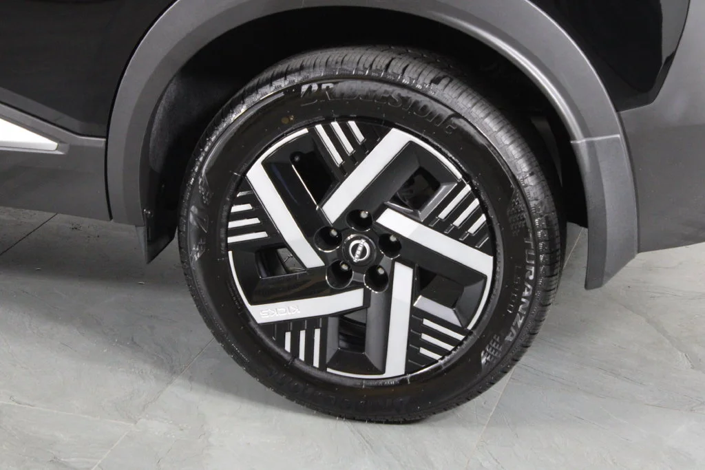 2026 Nissan KICKS SV - Photo 15