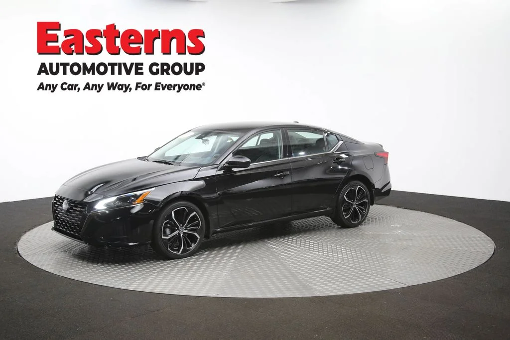 Used 2023 Black Nissan 2.5 SR image 60