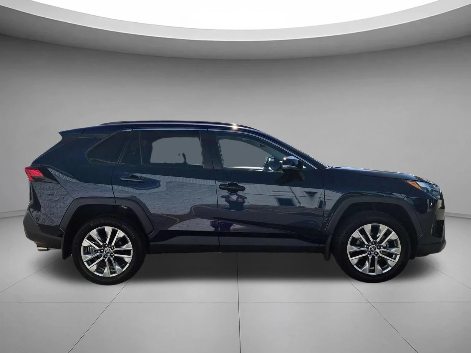 Used 2024 Blueprint Toyota XLE Premium image 6